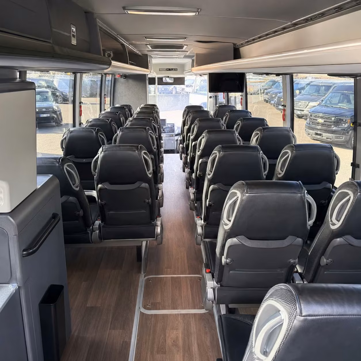 charter buses for dayton students visiting the national museum of the united states air force