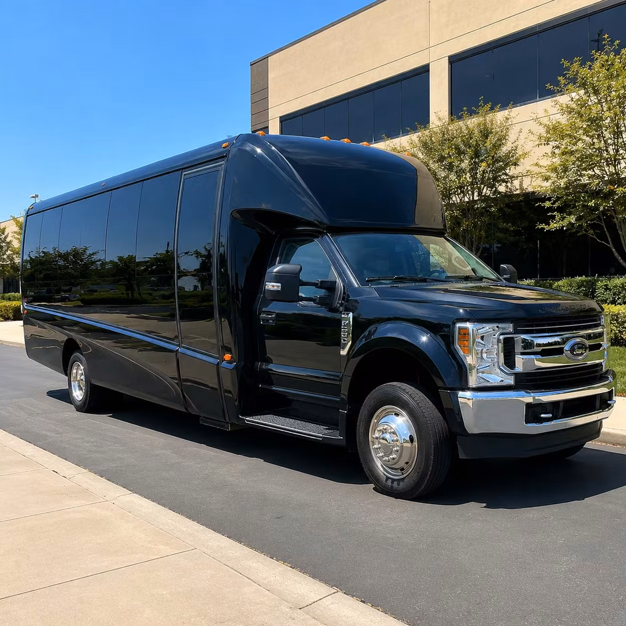 dayton 20 passenger minibus rental