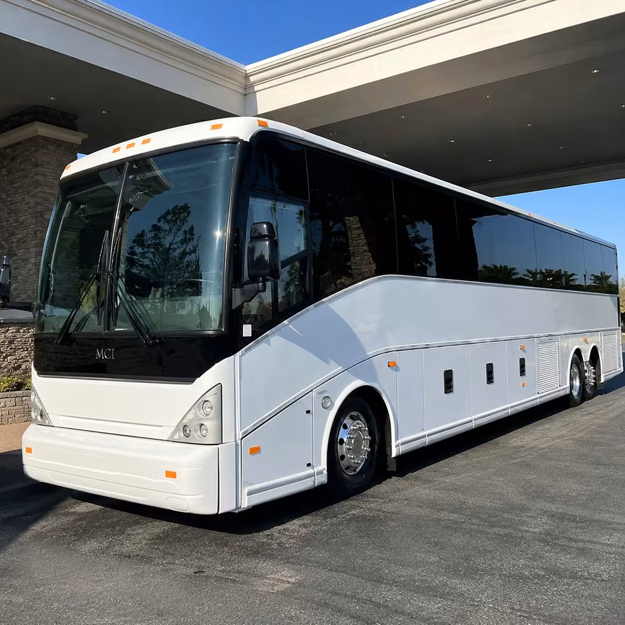 dayton 56 passenger charter bus rental