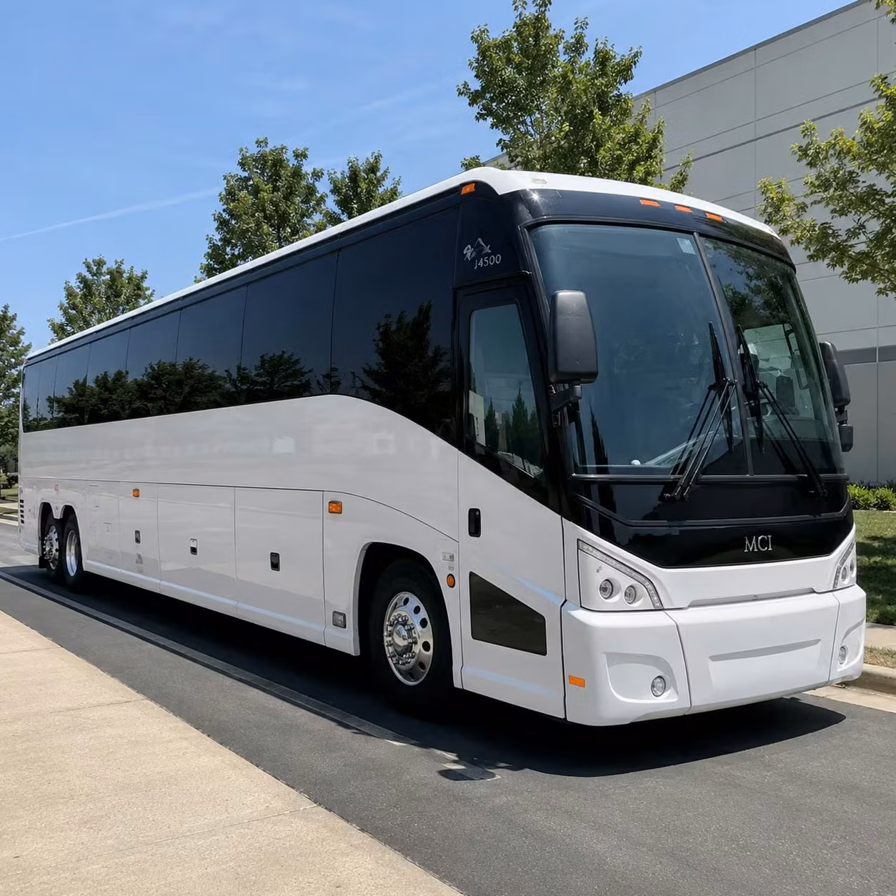 dayton groups rely on daytoncharterbus com for multi day bus trips and extended travel