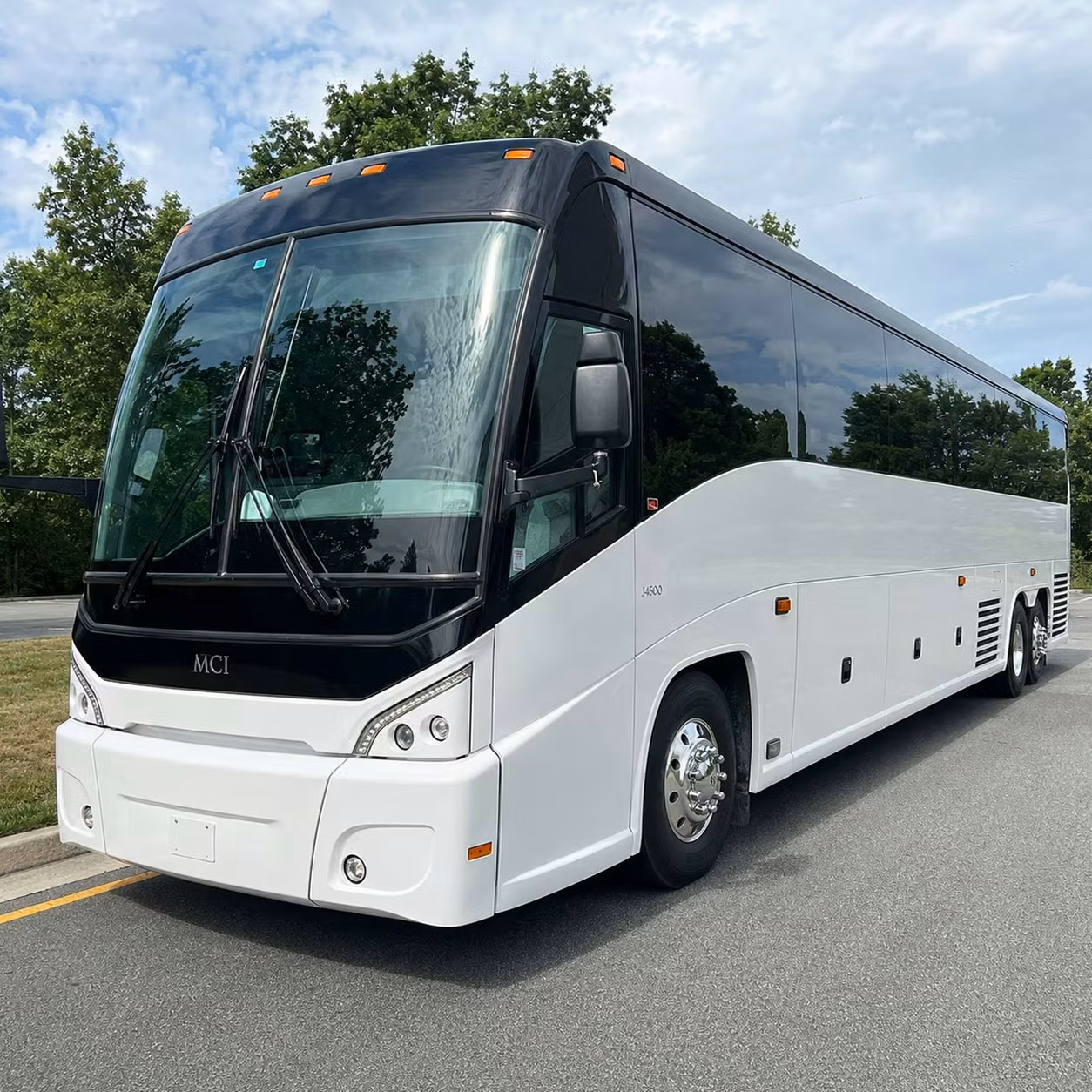 daytoncharterbus com is the smarter way to handle dayton military event ceremony transportation