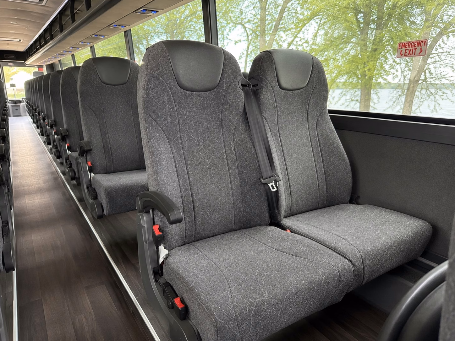 ready to shuttle your bridal party around dayton in style